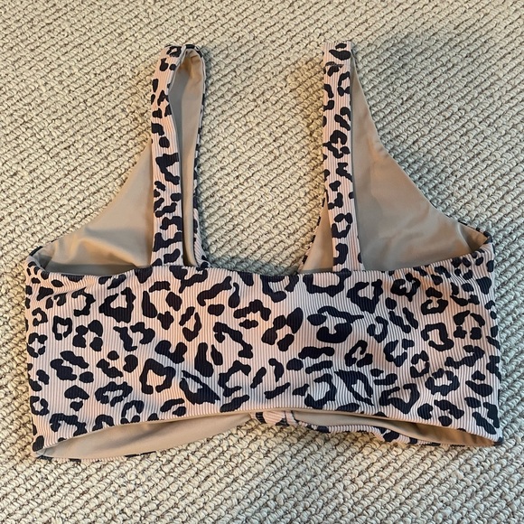 Beach Riot size Small sports bra - Picture 5 of 10